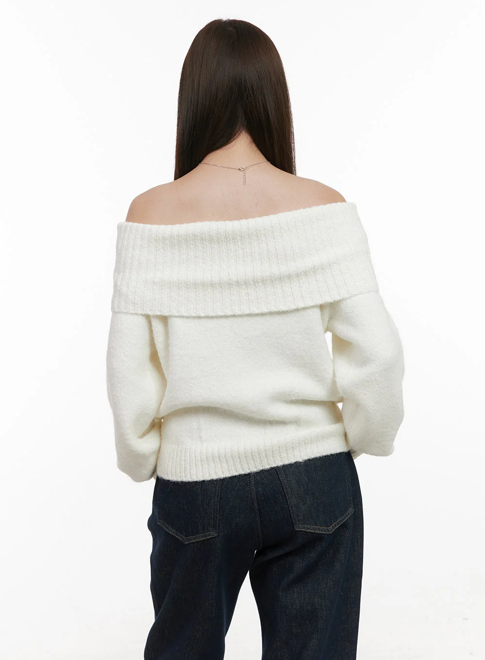 Chic Off-Shoulder Sweater OD412 - Image 7