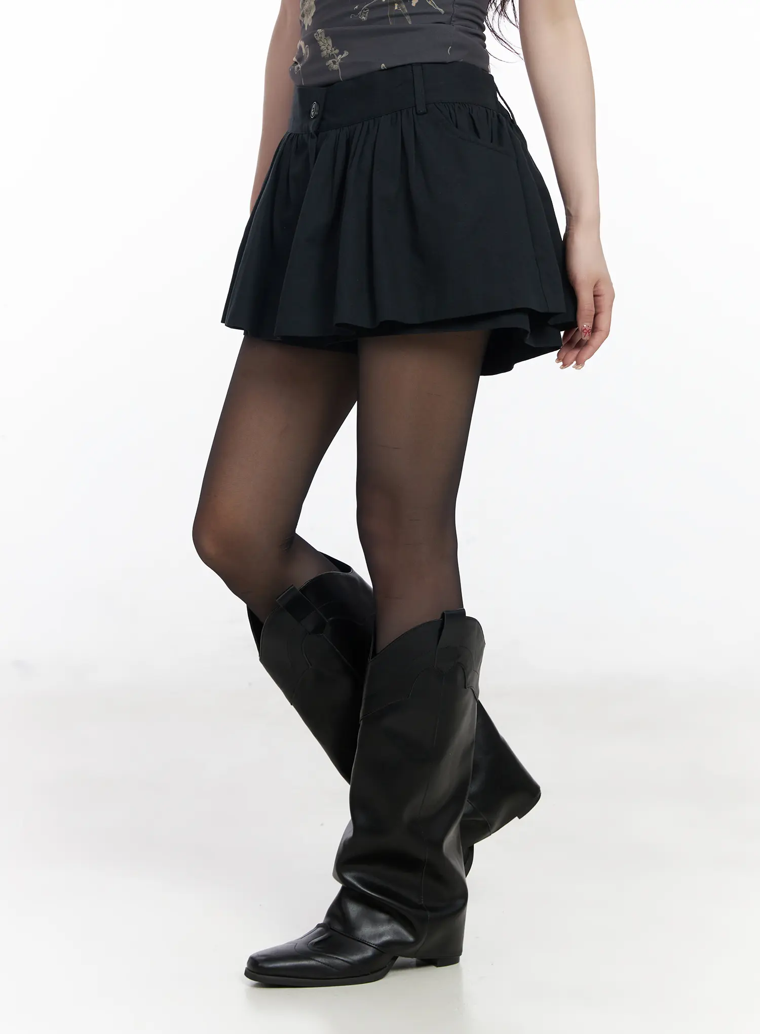 Chic Pleated Mini Skort with Elastic Waistband CJ526 - Image 3