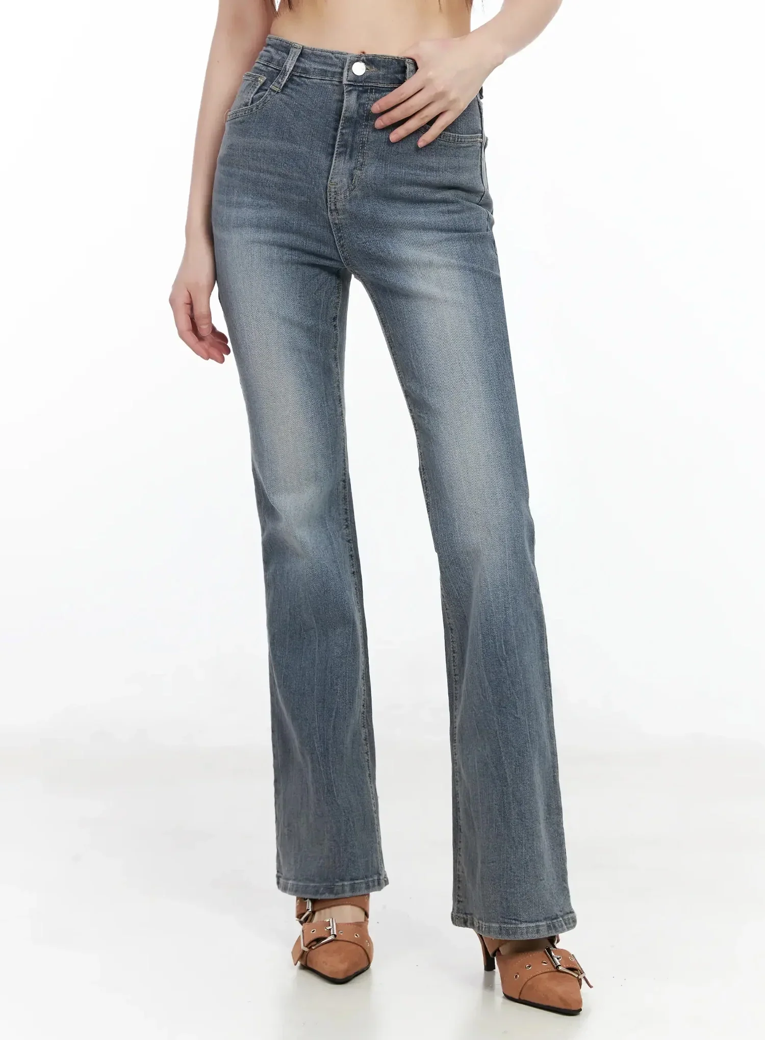 Chlo High-Rise Bootcut Jeans IM523 - Image 6