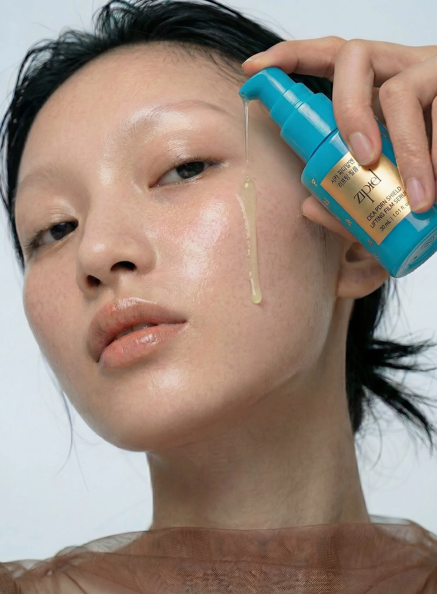 Cica PDRN Shield Lifting Film Serum (30ml) - Image 15