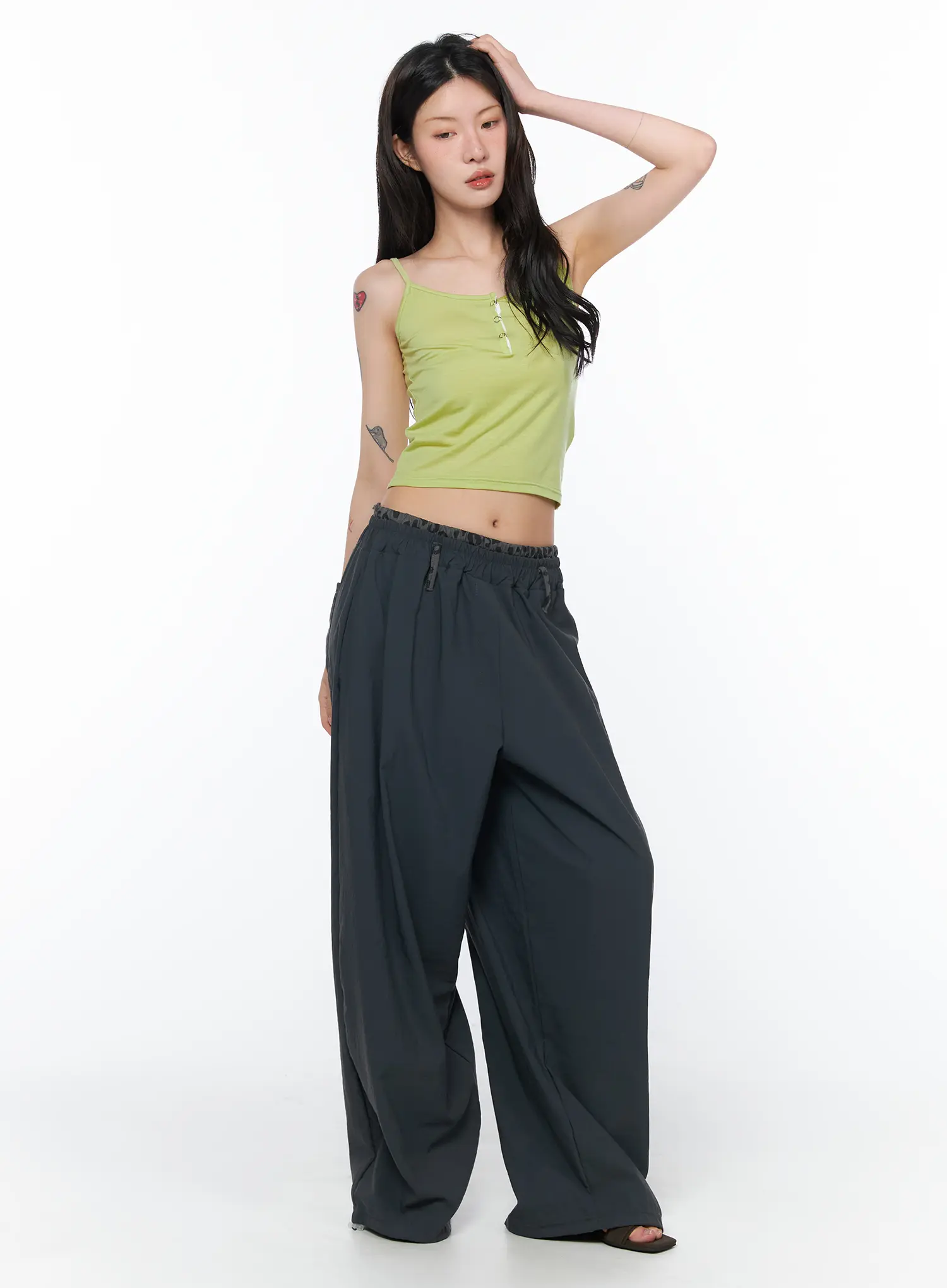 Classic Buttoned Cami Tank CA527 - Image 3