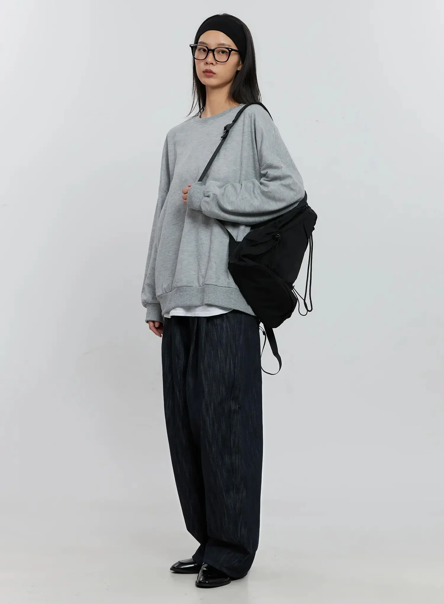Classic Grey Crewneck Sweatshirt IS516
