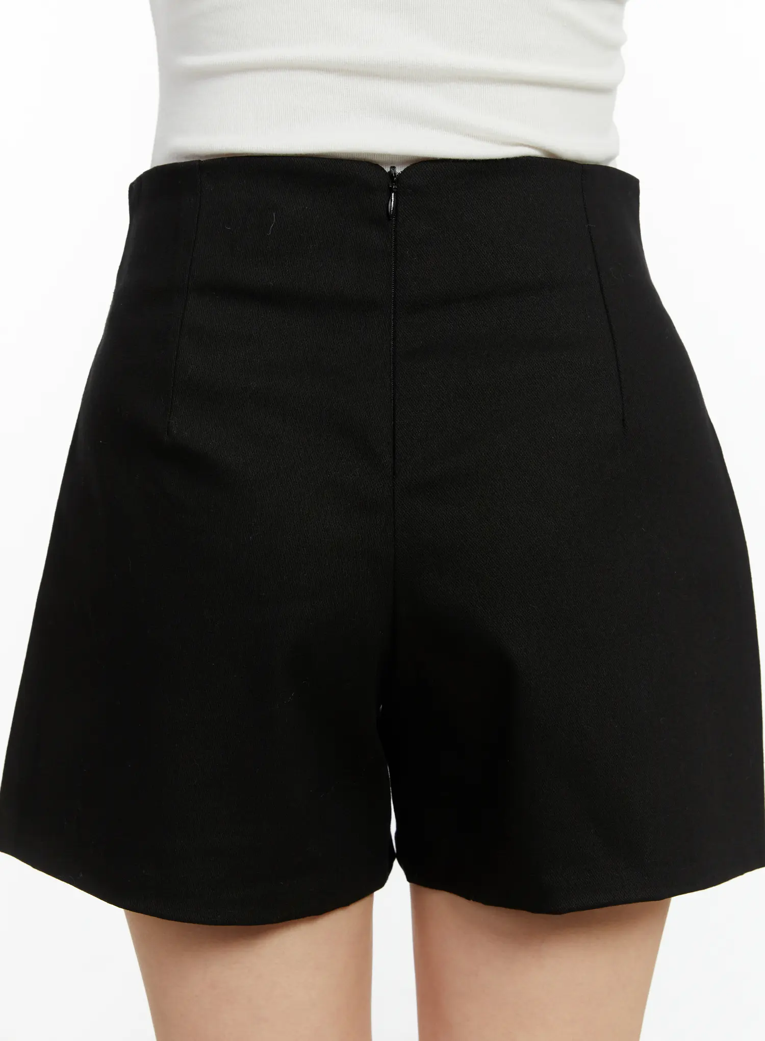 Classic High-Waist Cotton Short F502 - Image 6