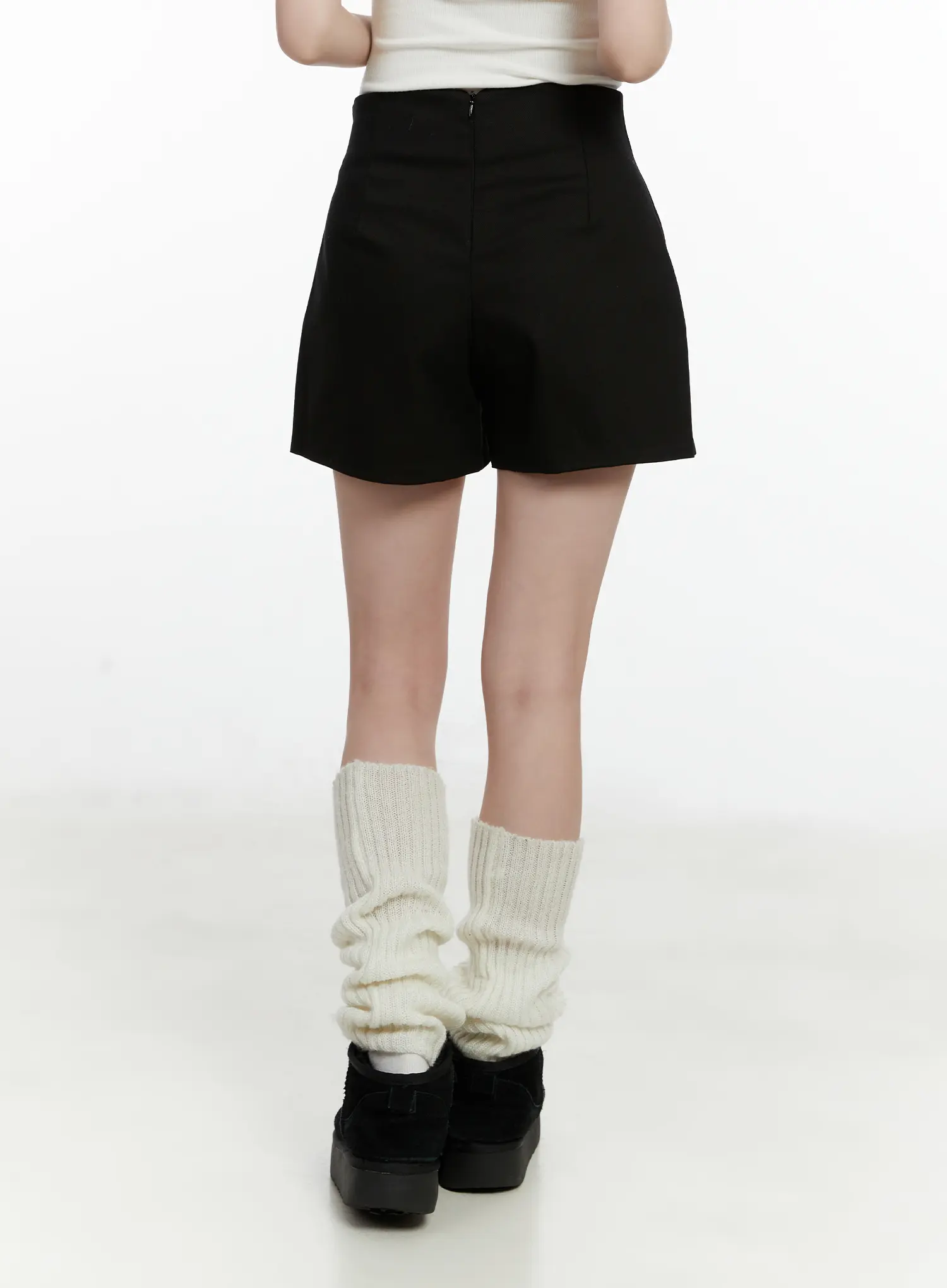 Classic High-Waist Cotton Short F502 - Image 7