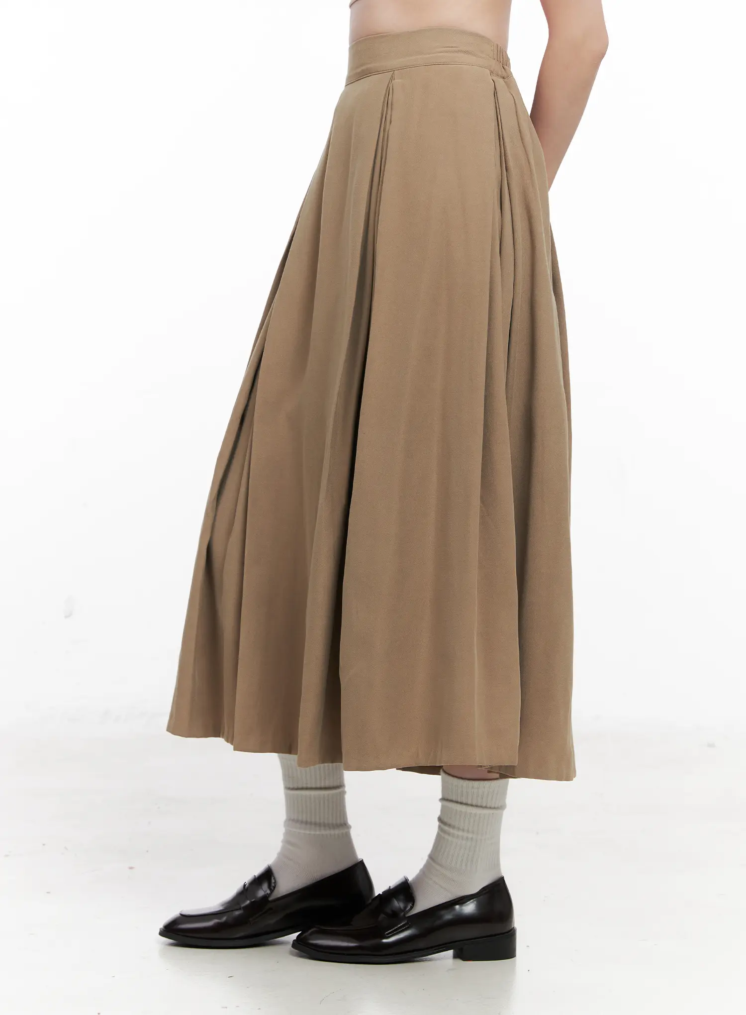 Classic Pintuck Maxi Skirt CO531 - Image 4