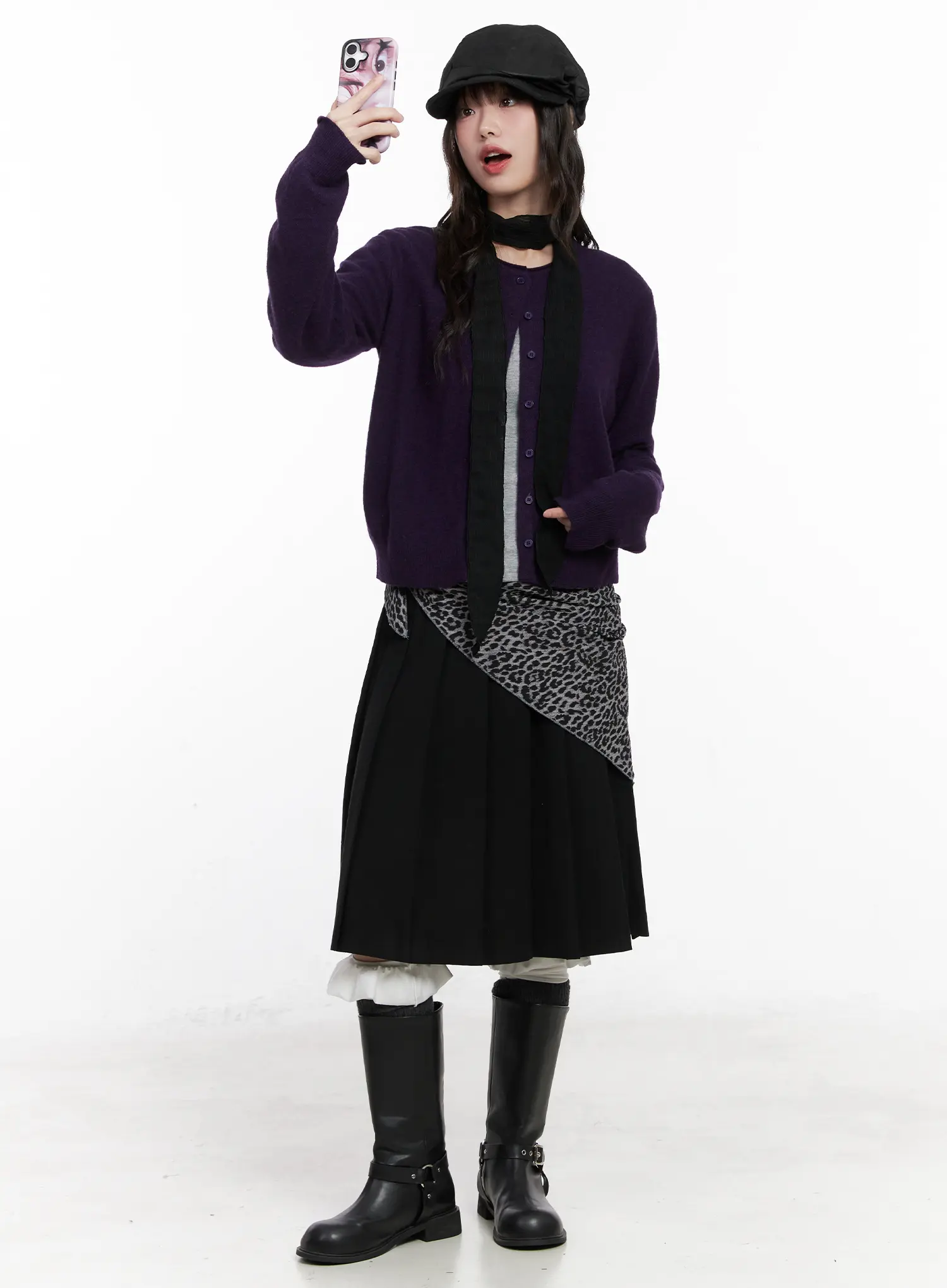 Classic Pleated Mini Skirt CN511 - Image 2