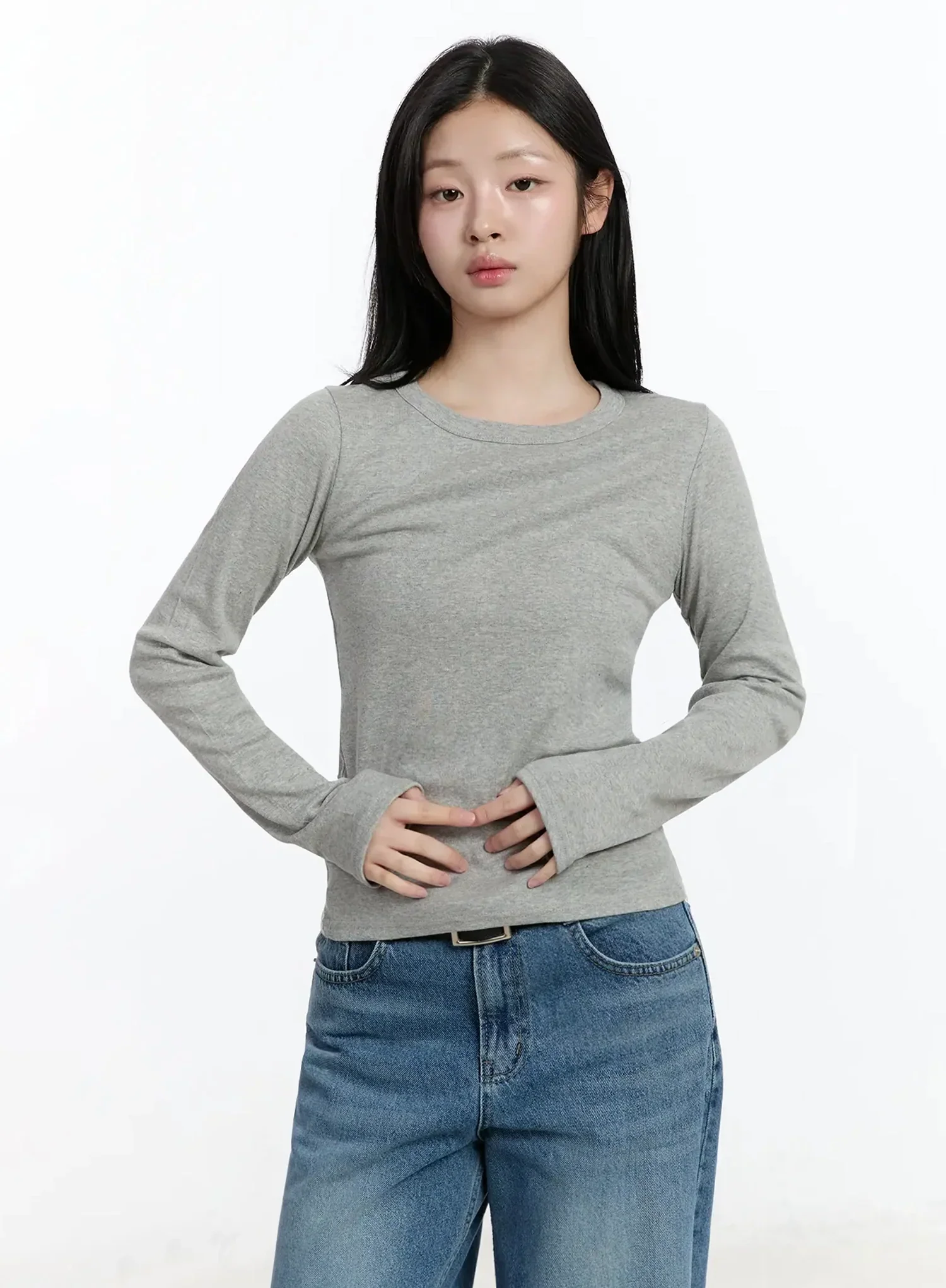 Classic Round Neck Long Sleeve Top IM519 - Image 15