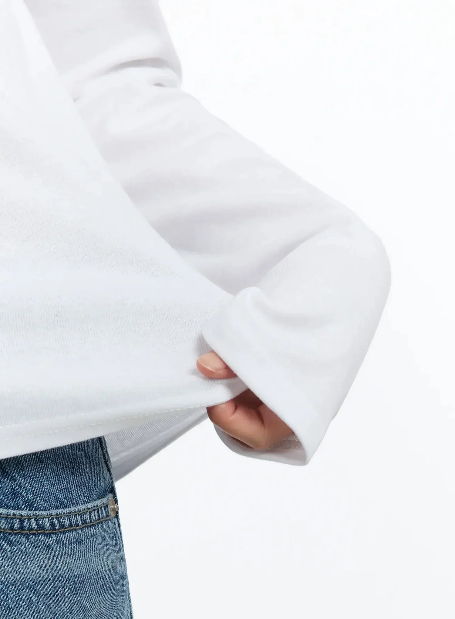 Classic Round Neck Long Sleeve Top IM519 - Image 9