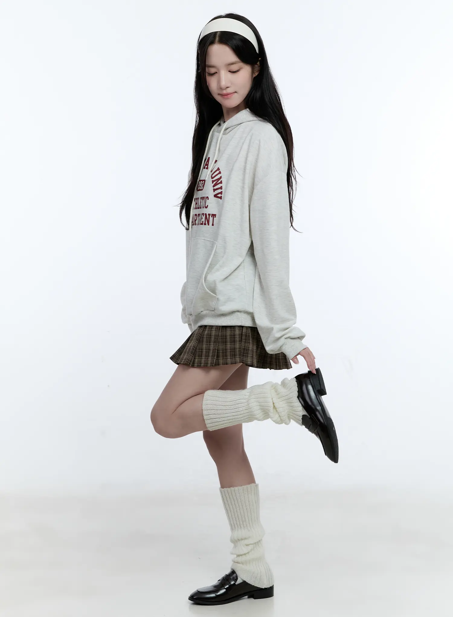 Classic School Girl Pleated Skirt CG514 - Image 4