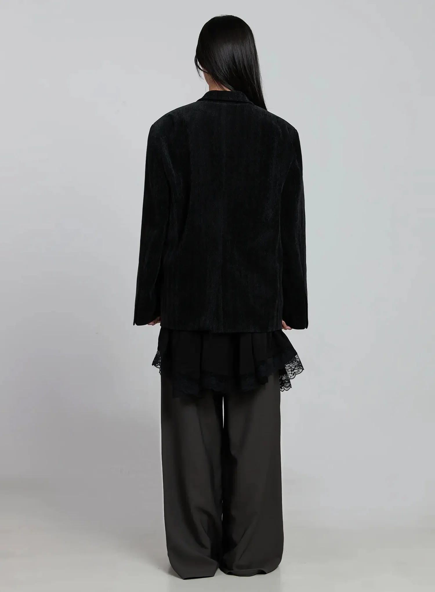 Classic Velvet Oversized Blazer IM520 - Image 11