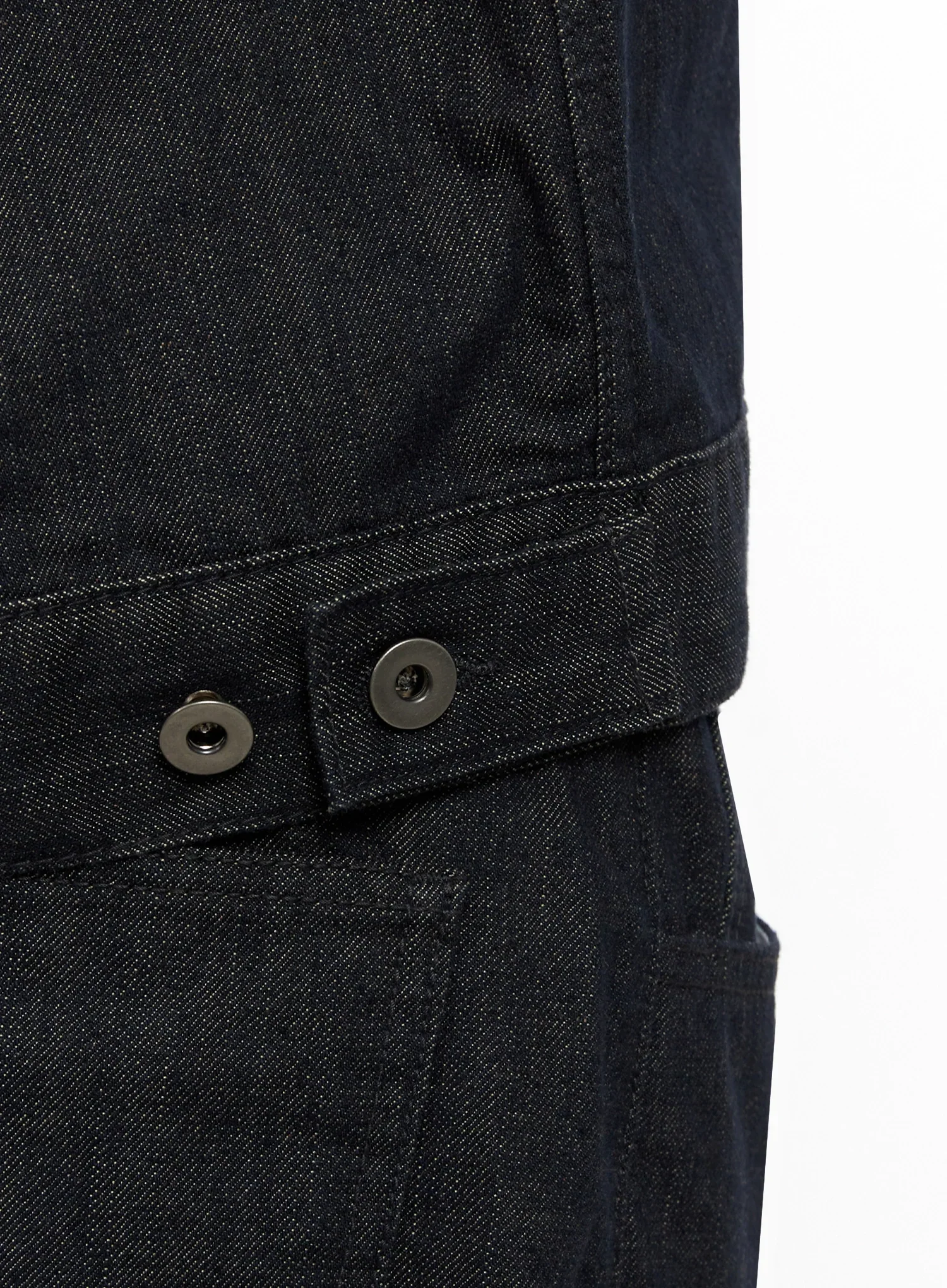 Collared Button-Up Denim Jacket IG527 - Image 7