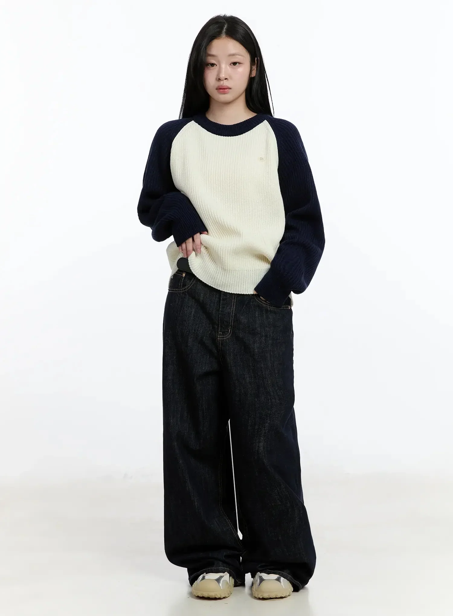 Colorblock Knit Sweater IM519 - Image 10