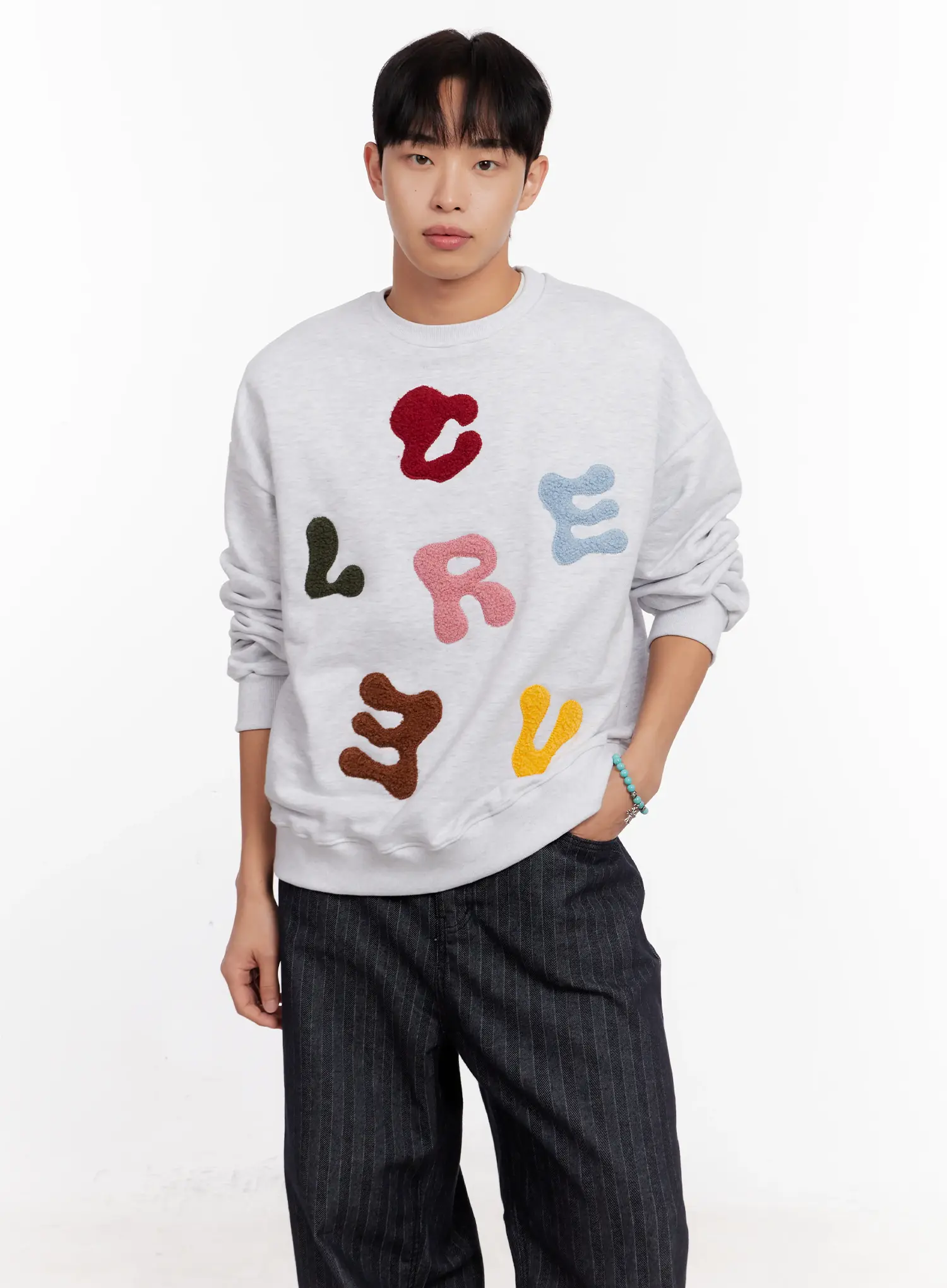 Colorful Patched Graphic Sweatshirt IO523 - Image 6