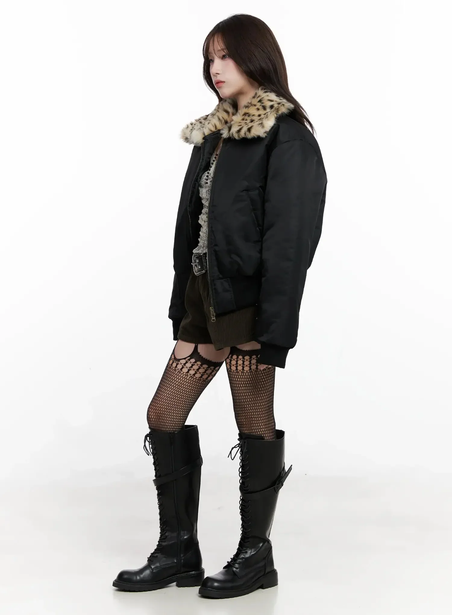 Corduroy Studded Shorts IN525 - Image 7