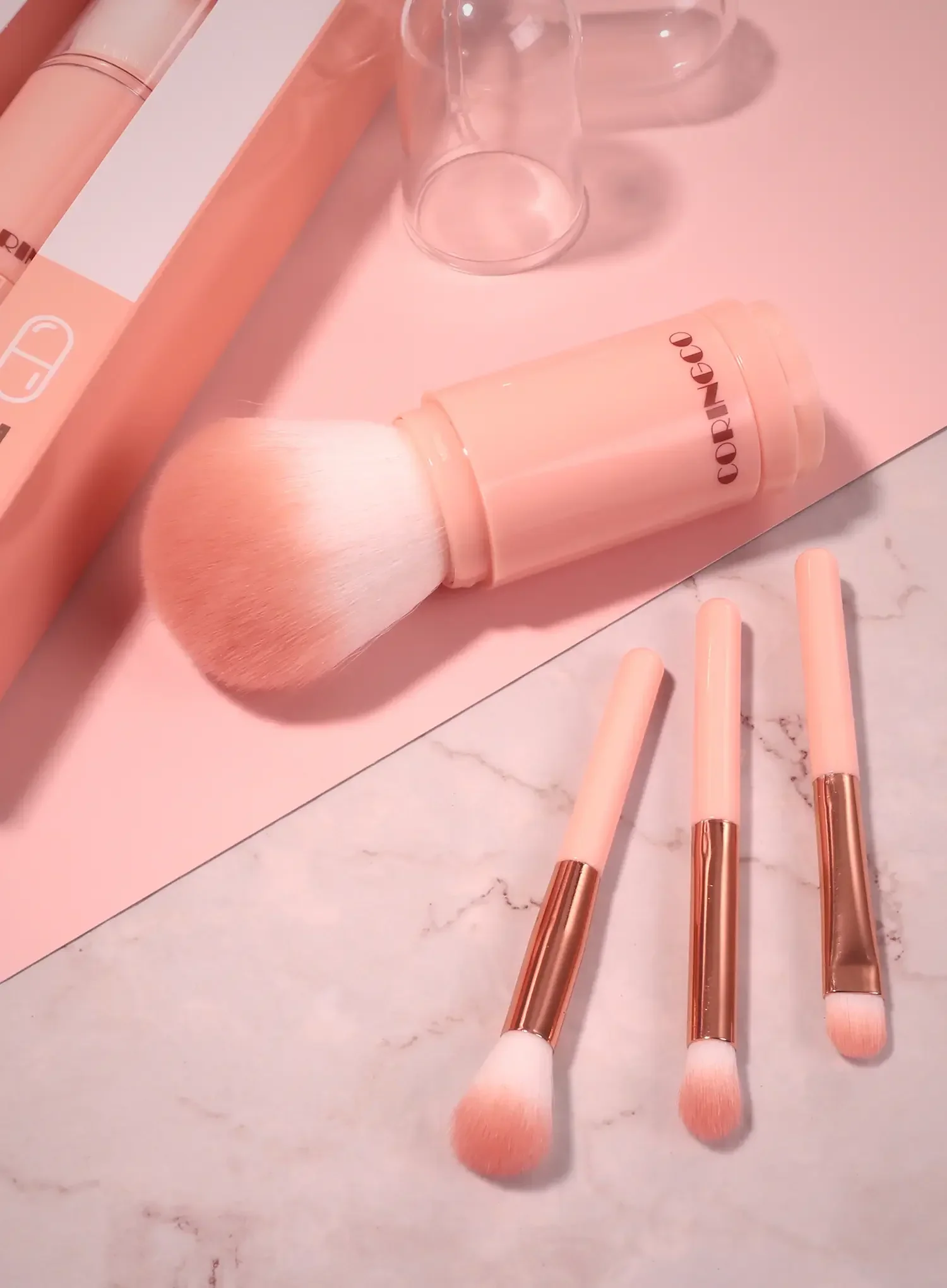Cotton Candy Capsule Brush Set 4pcs (80g) - Image 3