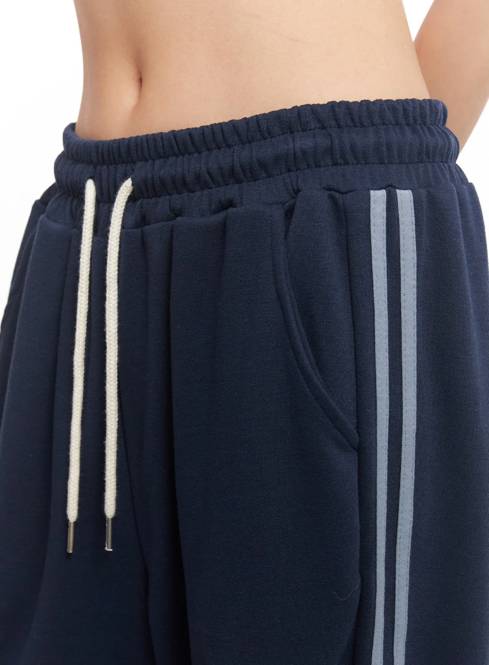 Cotton Wide-Leg Trackpants CA516 - Image 4