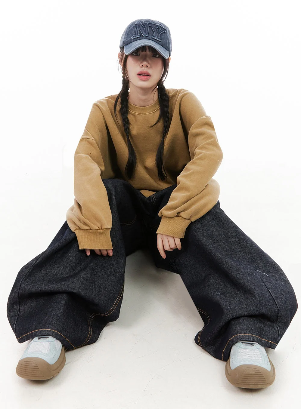Cozy Oversized Crewneck IN427 - Image 11