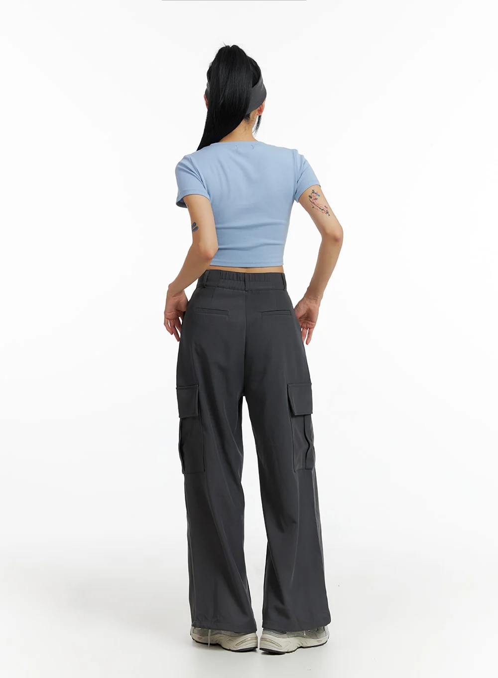Crew Neck Slim Crop Top IF402 - Image 6