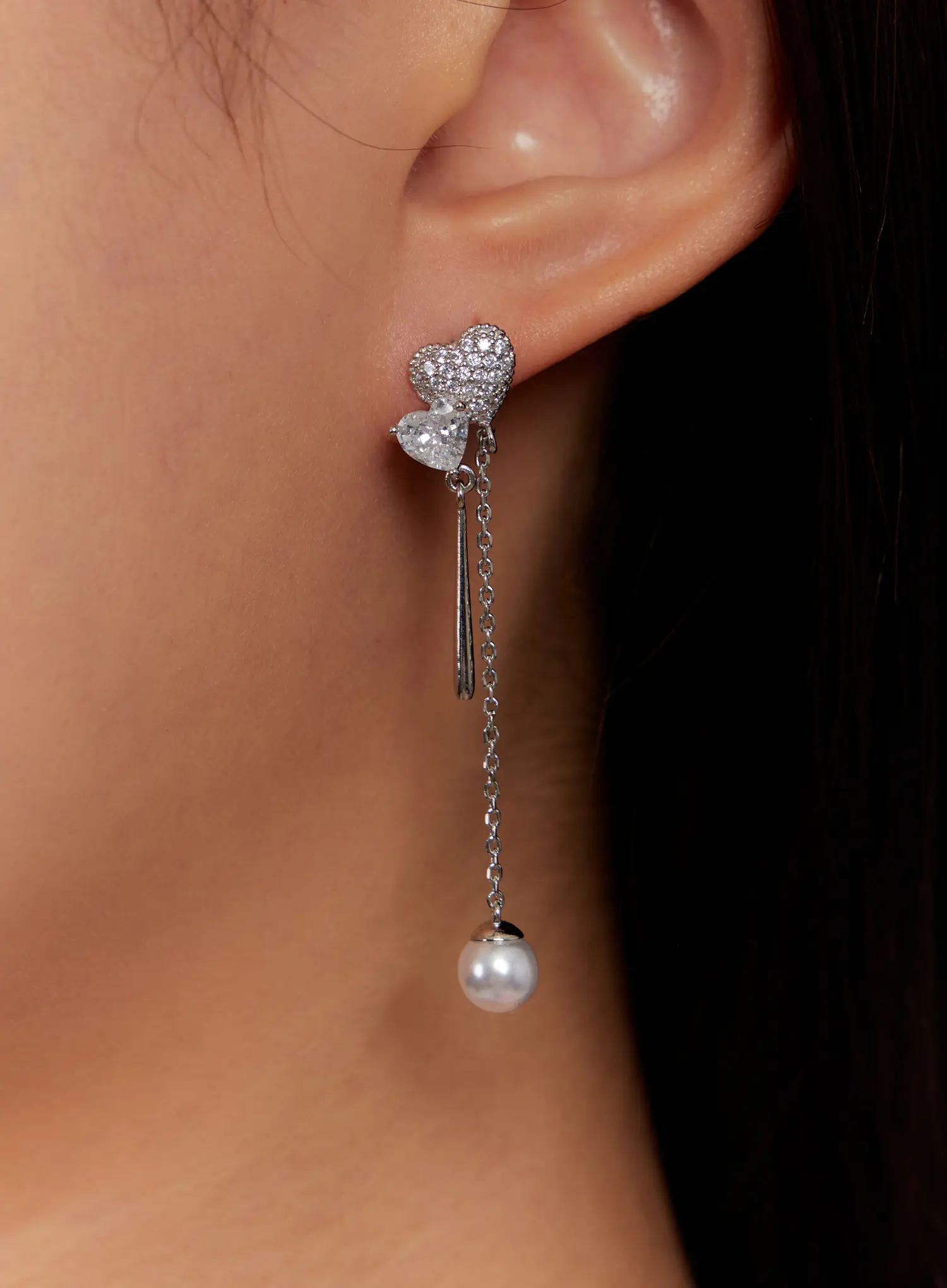 Crystal Heart Drop Chain Earrings IO527 - Image 2