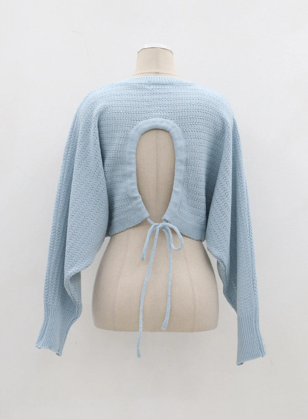 Cut Out Back Tie Detail Cropped Sweater BJ311 - Image 15