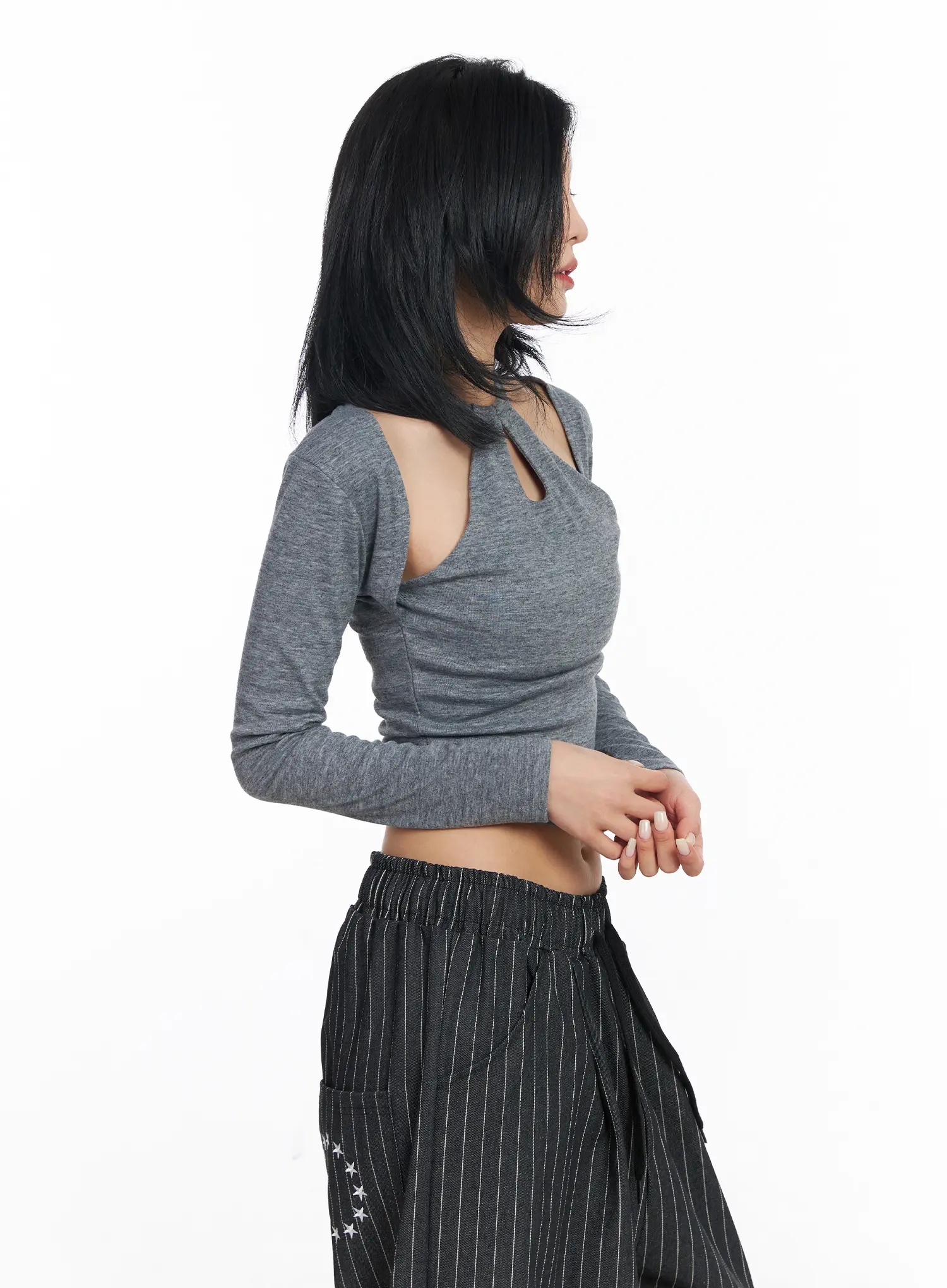 Cut-Out Halter Crop Top CJ523 - Image 6
