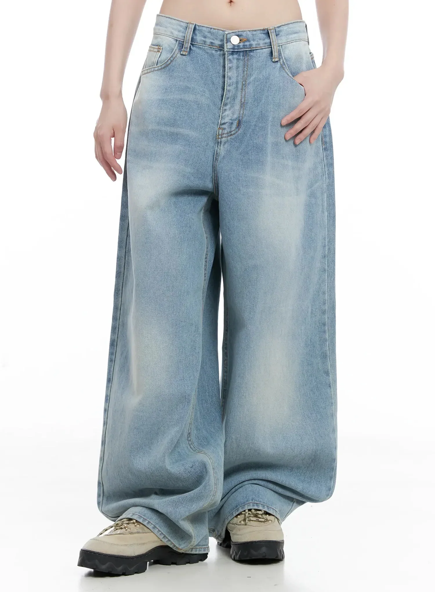 Dain Washed Wide-Leg Jeans IL531 - Image 8