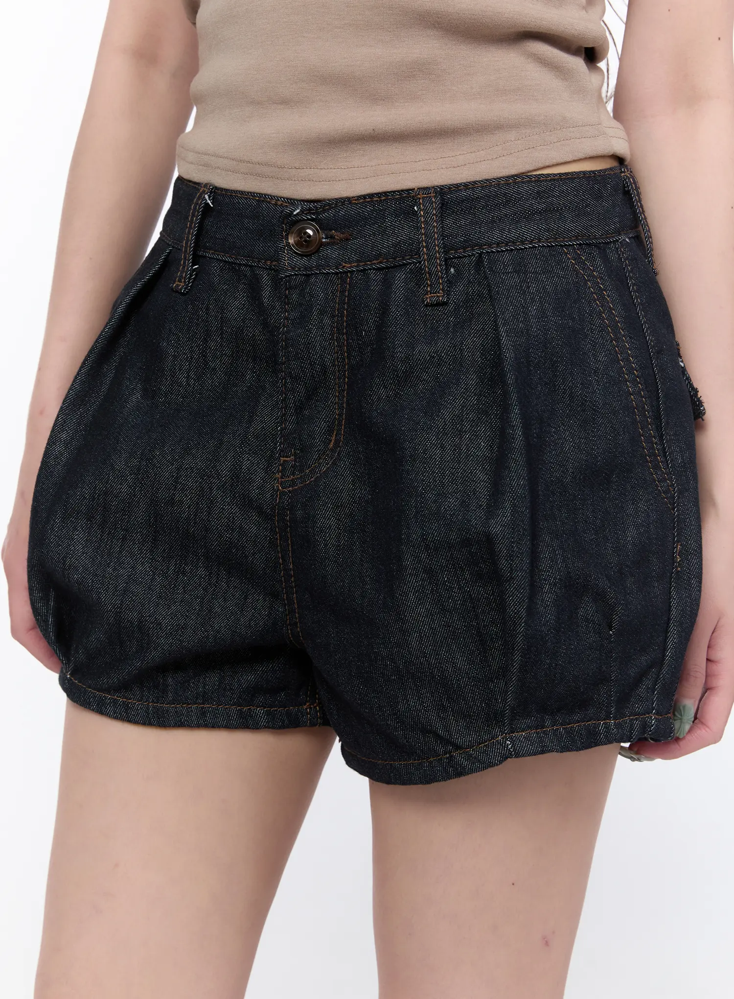 Dark Washed Denim Shorts CA522 - Image 3