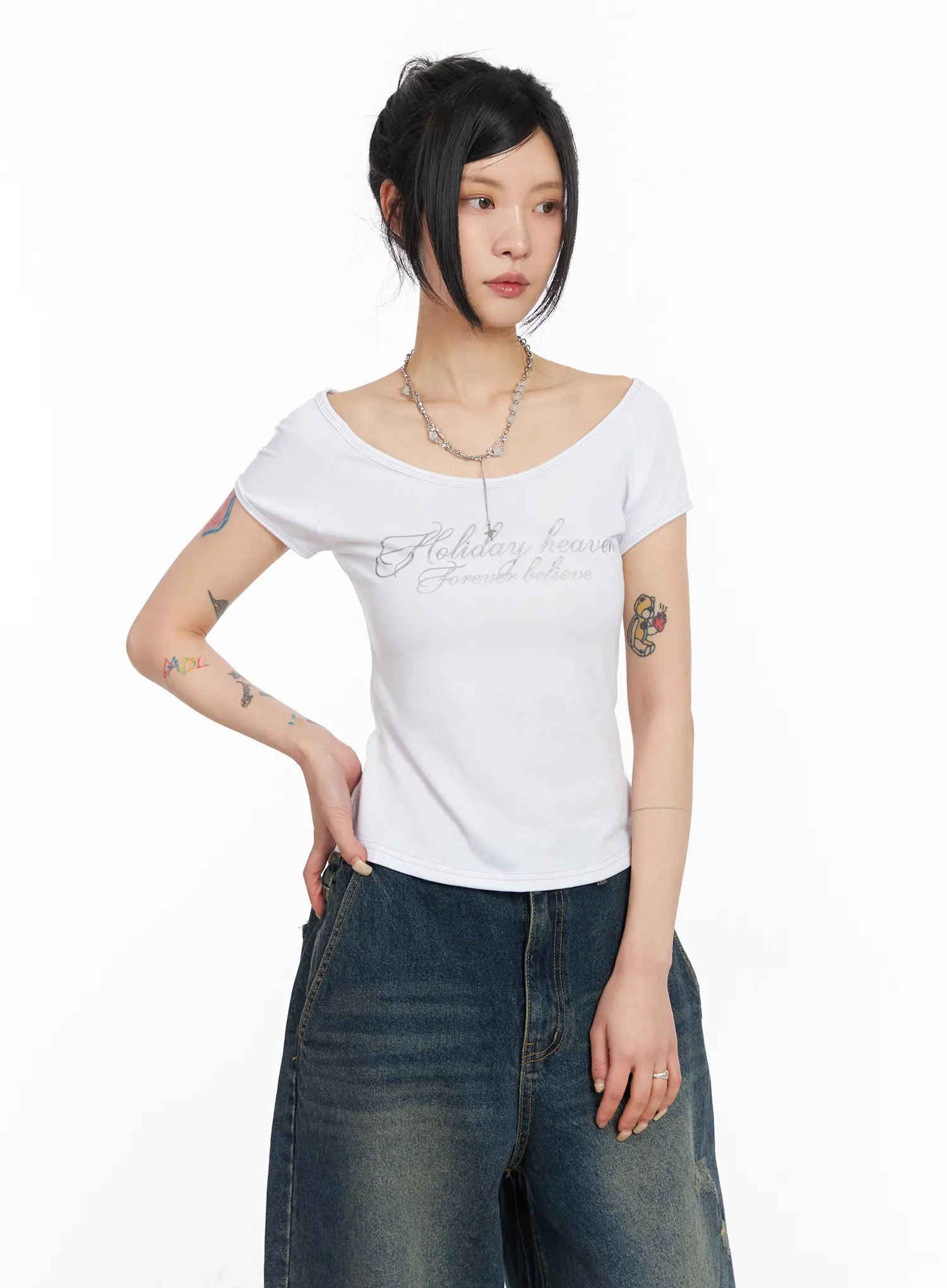 Deep U-Neck Graphic Tee CM516 - Image 5