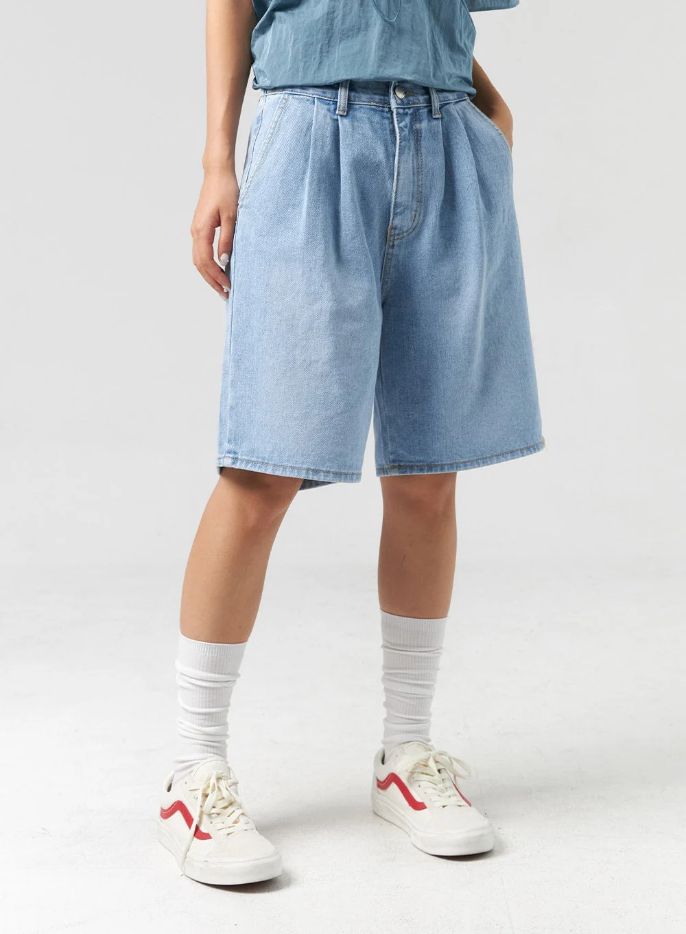 Denim Bermuda Shorts CL326 - Image 2
