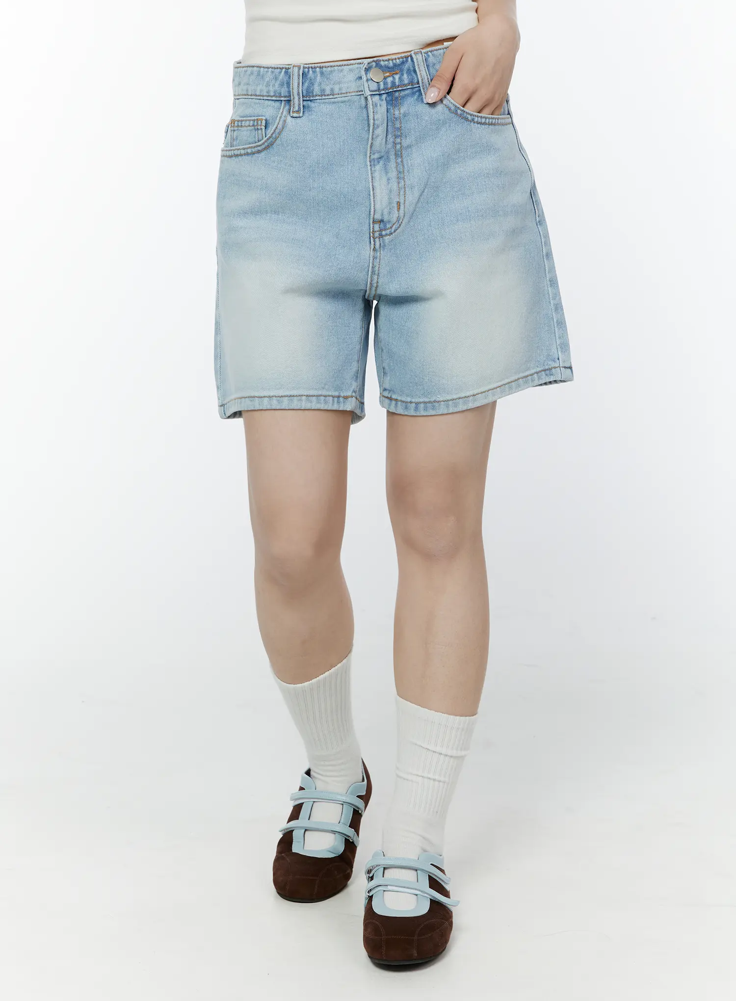 Denim Mom Shorts IY511 - Image 2