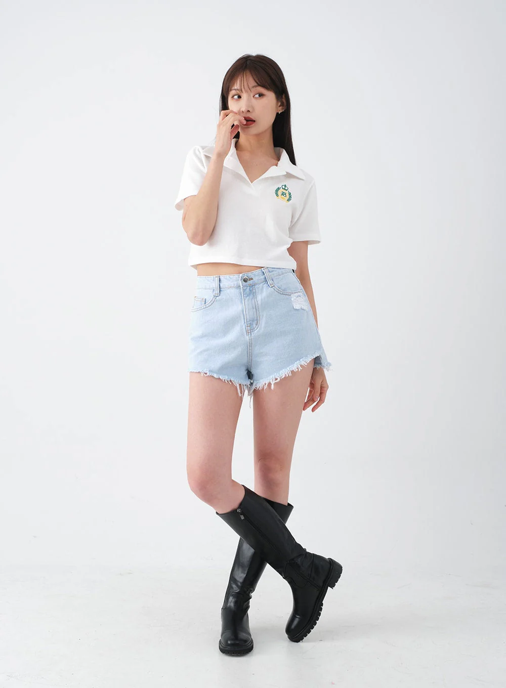 Distressed Raw Hem Denim Shorts CA27 - Image 6