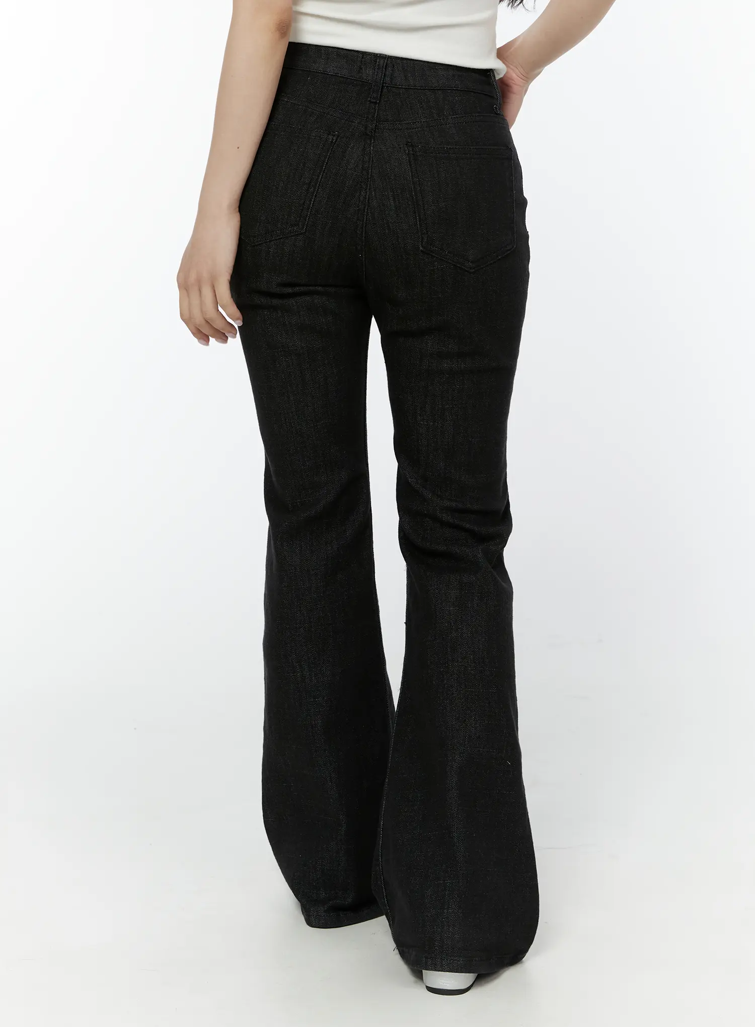 Dohee Non-Fade Contrast Stitch Bootcut Pants IY511 - Image 7