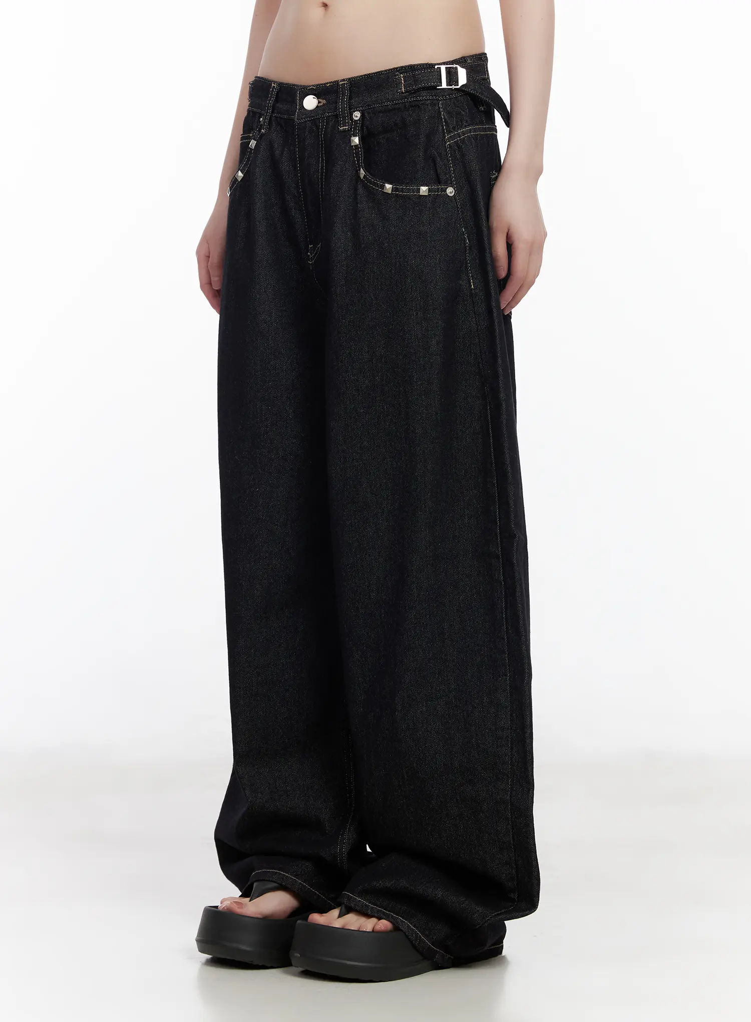 Dulce Studded Wide-Leg Jeans CM526 - Image 6