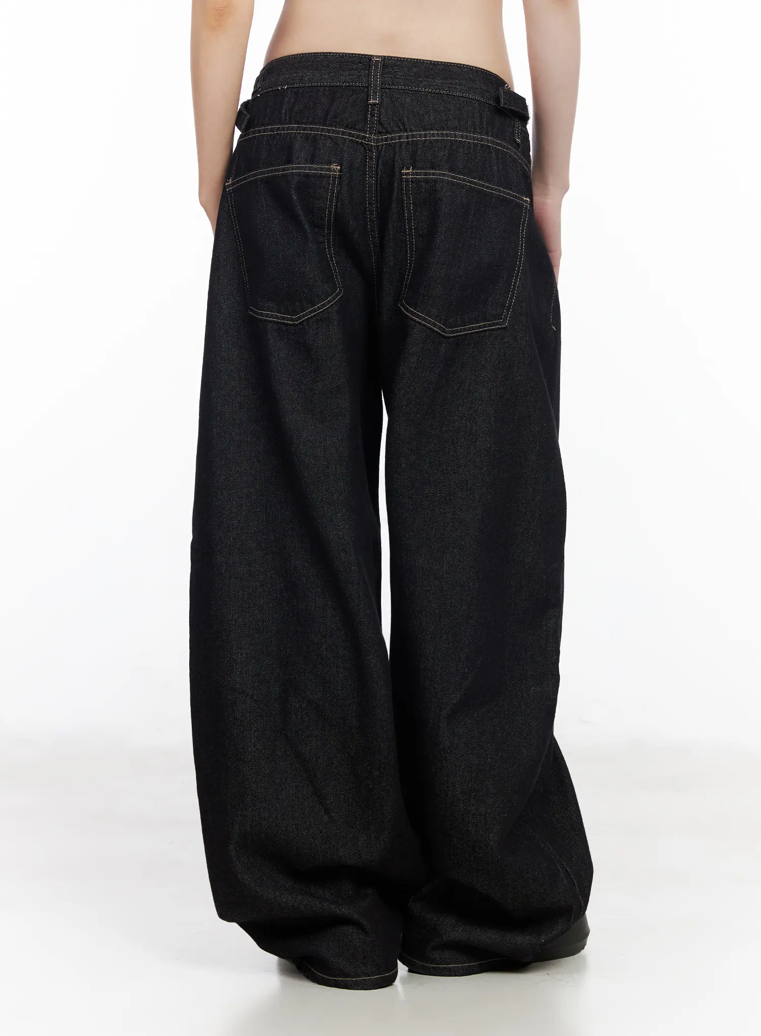 Dulce Studded Wide-Leg Jeans CM526 - Image 8