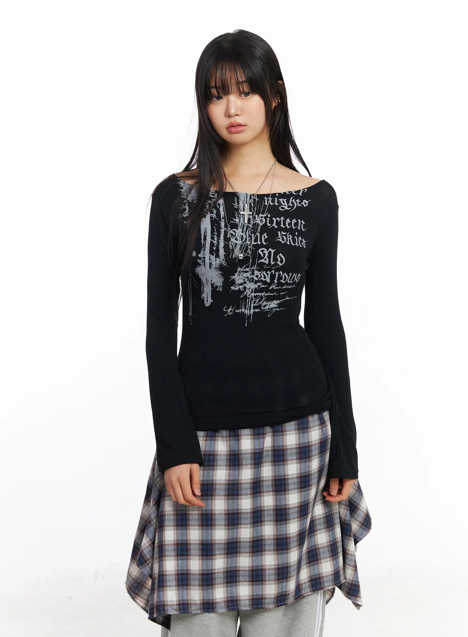 Edgy Boat Neck Graphic Long Sleeve Tee CF506 - Image 2