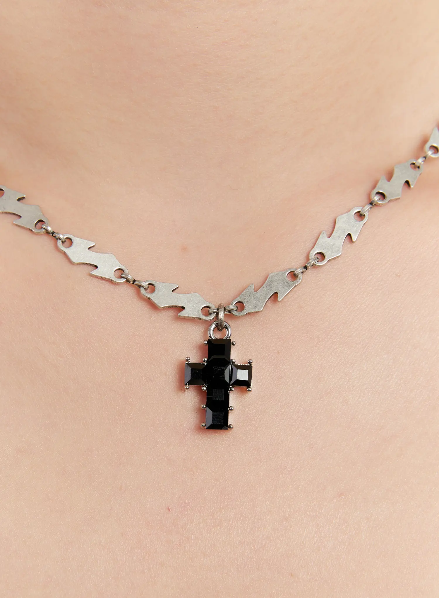 Edgy Cross Pendant Necklace IN528 - Image 2