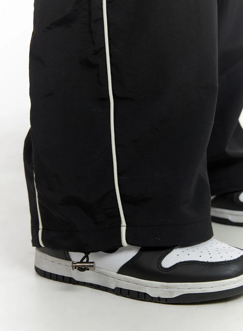 Elastic Waist Contrasting Trim Sweatpants CM407 - Image 5