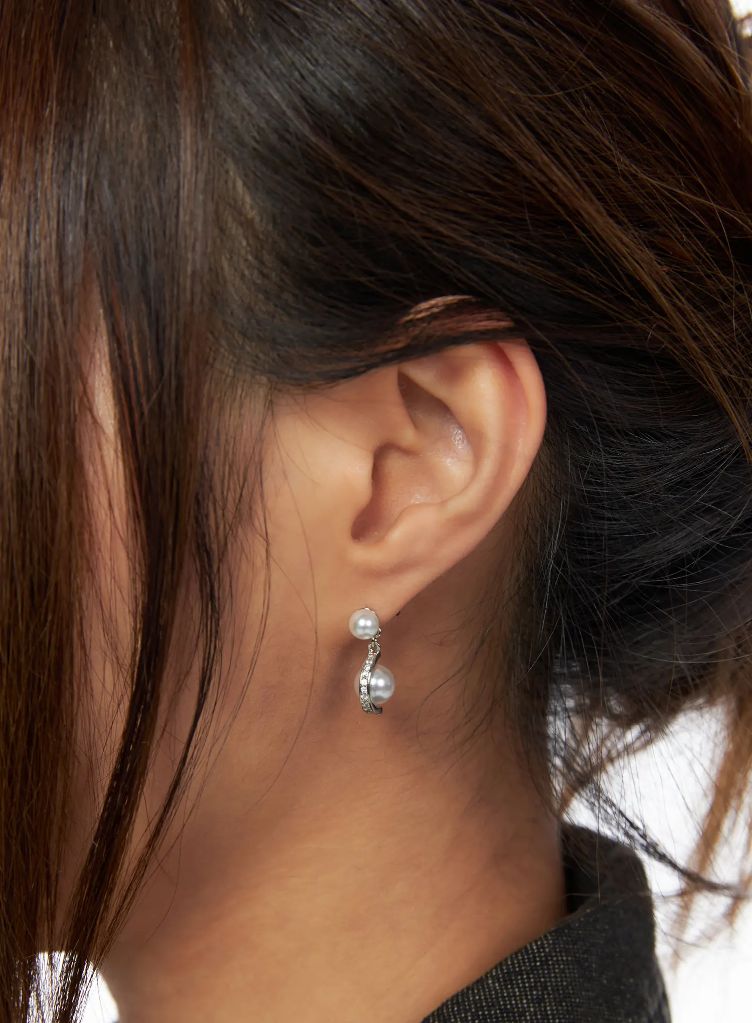 Elegant Faux Pearl Drop Earrings CA517
