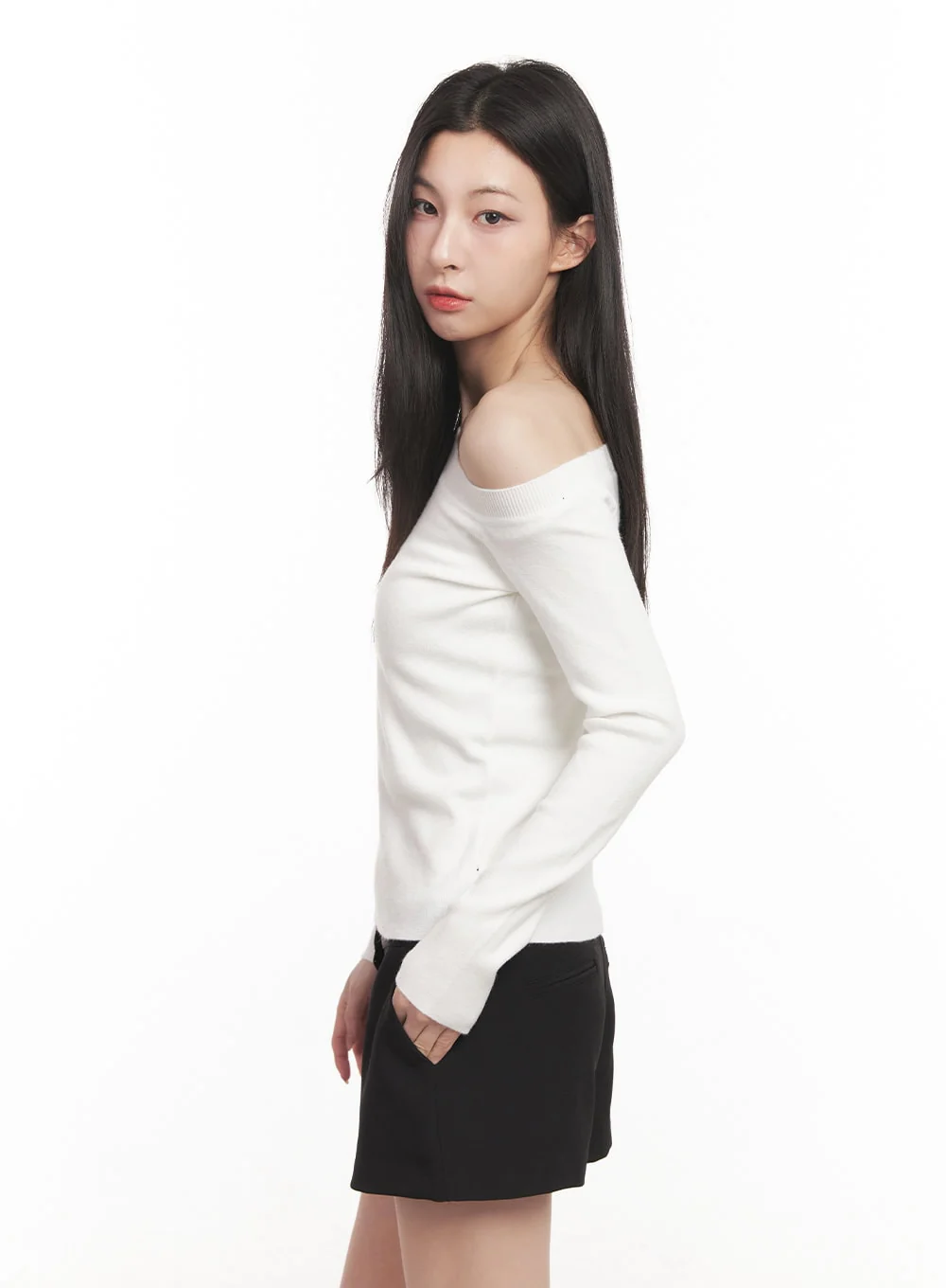 Elegant Off Shoulder Knit Top CN415 - Image 4
