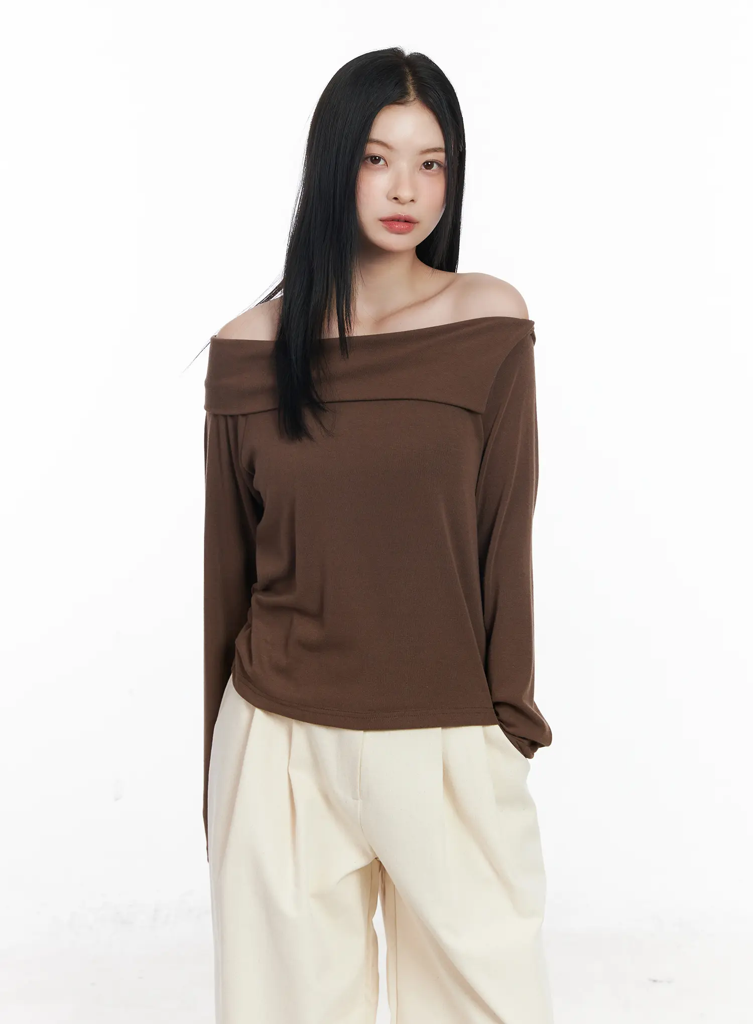 Elegant Off-Shoulder Top CJ519 - Image 10