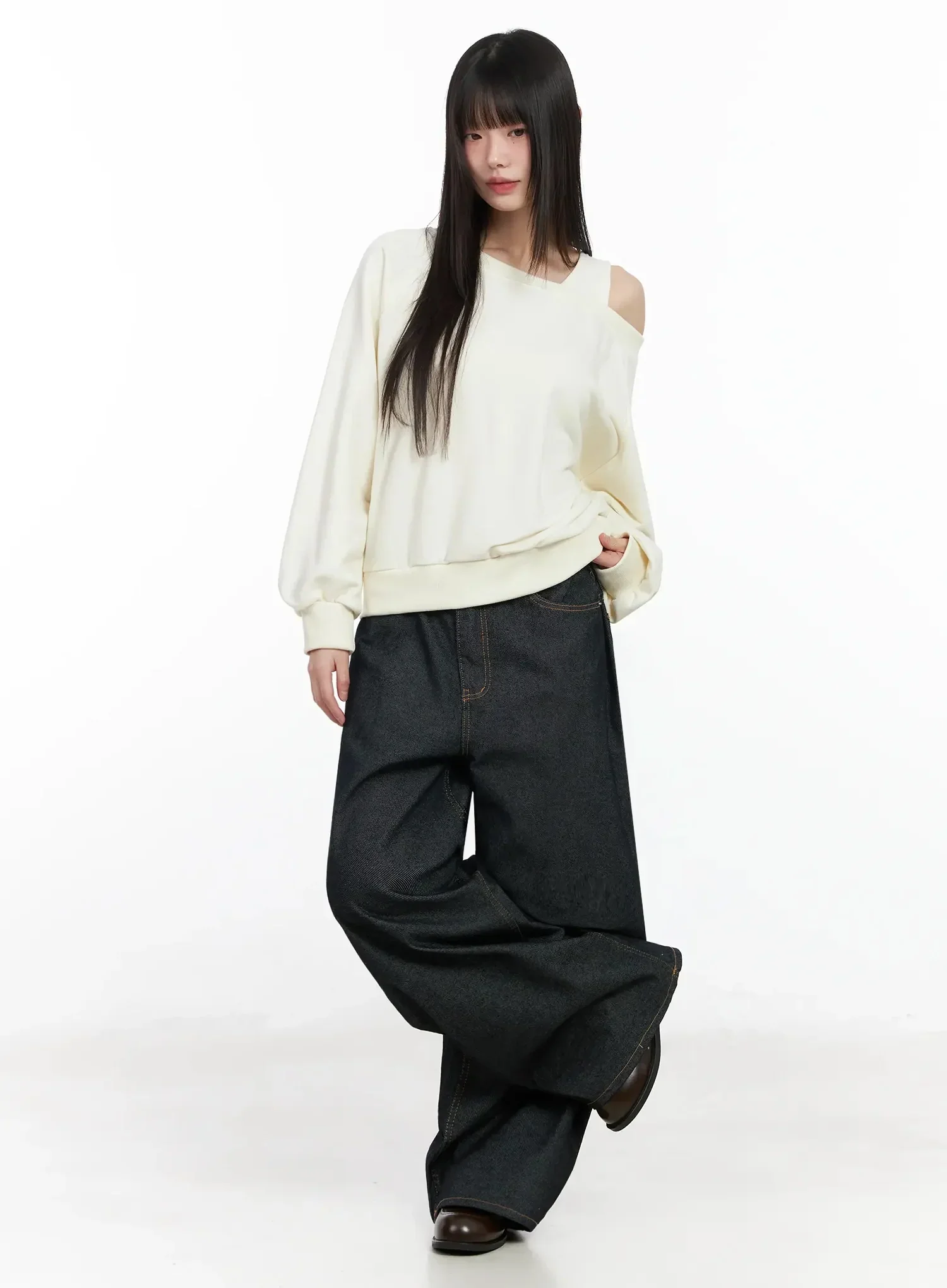 Emiko Wide Leg Buckle Jeans IM523 - Image 4