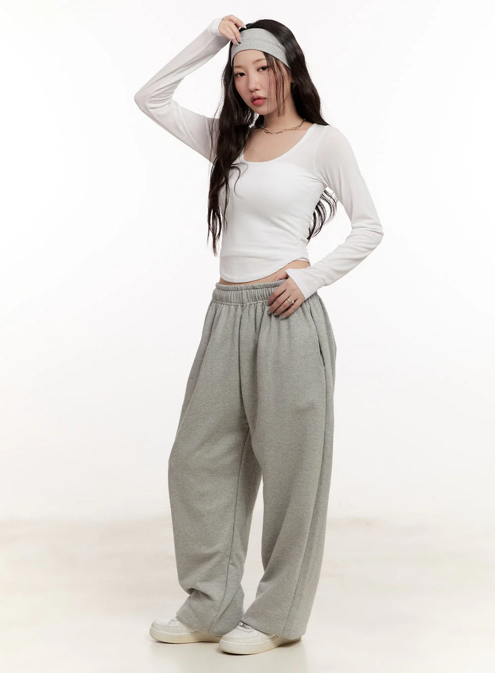 Essential Cropped Long Sleeve Top CM507 - Image 3