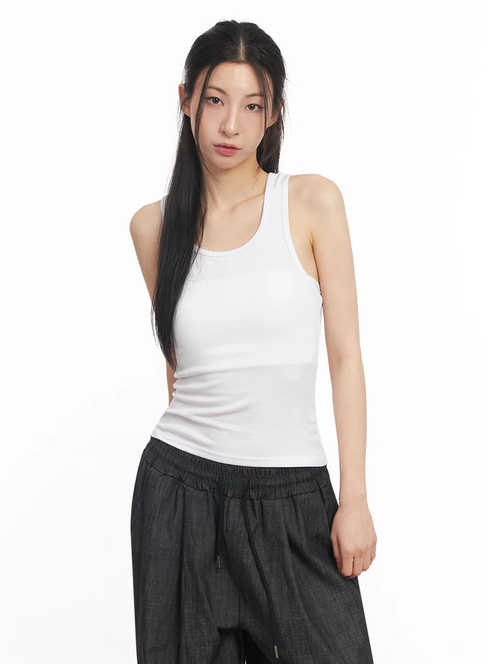 Essential Cross-Back Tank Top IY529 - Image 16