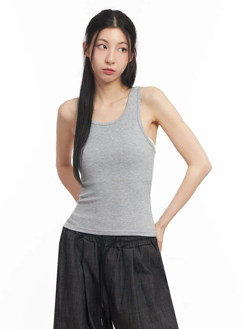 Essential Cross-Back Tank Top IY529 - Image 17