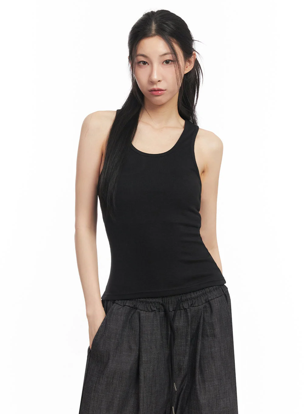 Essential Cross-Back Tank Top IY529 - Image 18