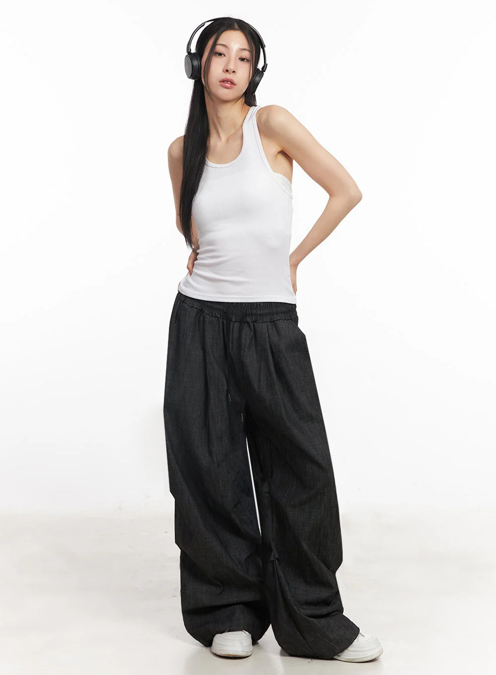 Essential Cross-Back Tank Top IY529 - Image 3