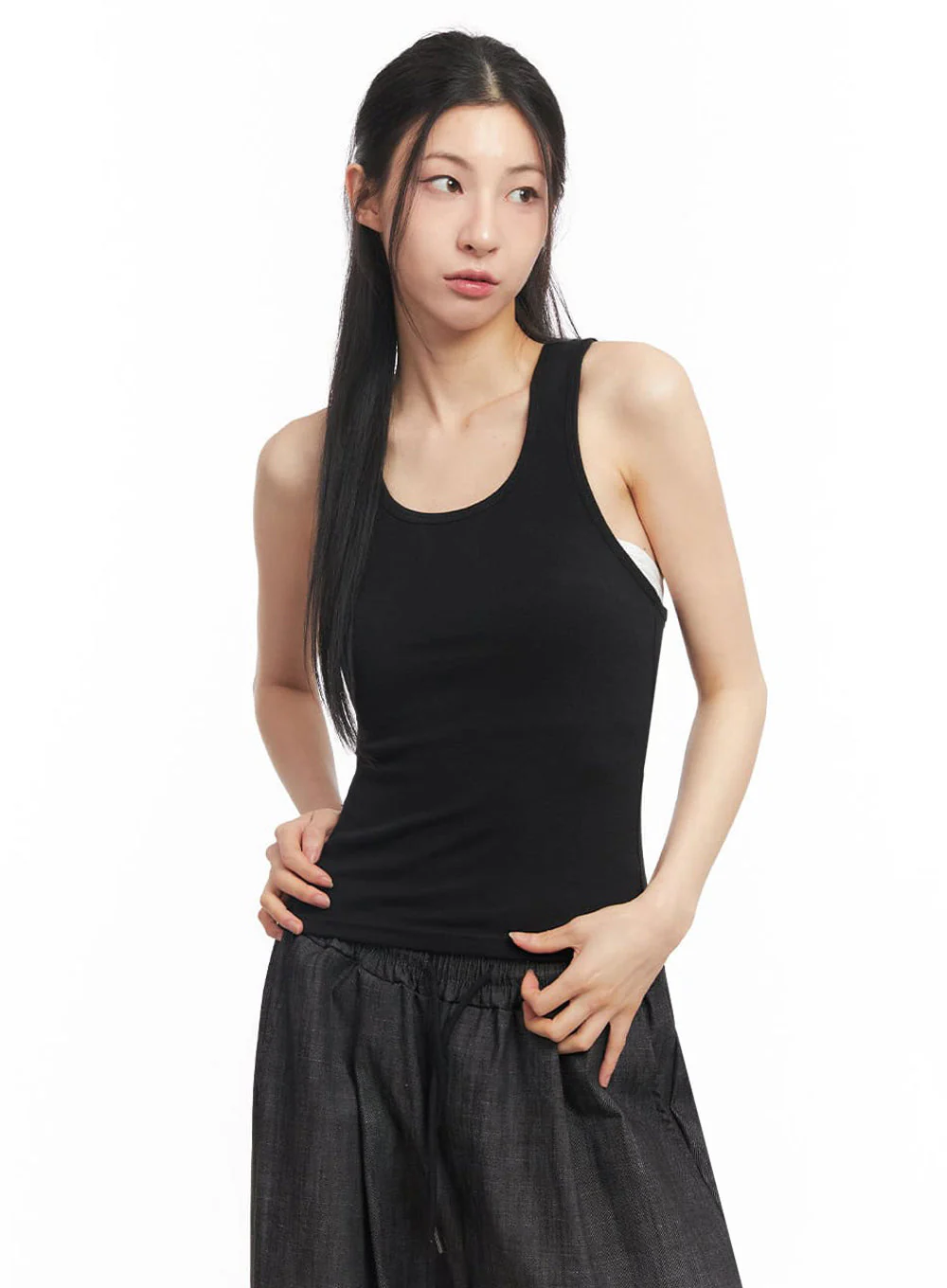 Essential Cross-Back Tank Top IY529 - Image 7