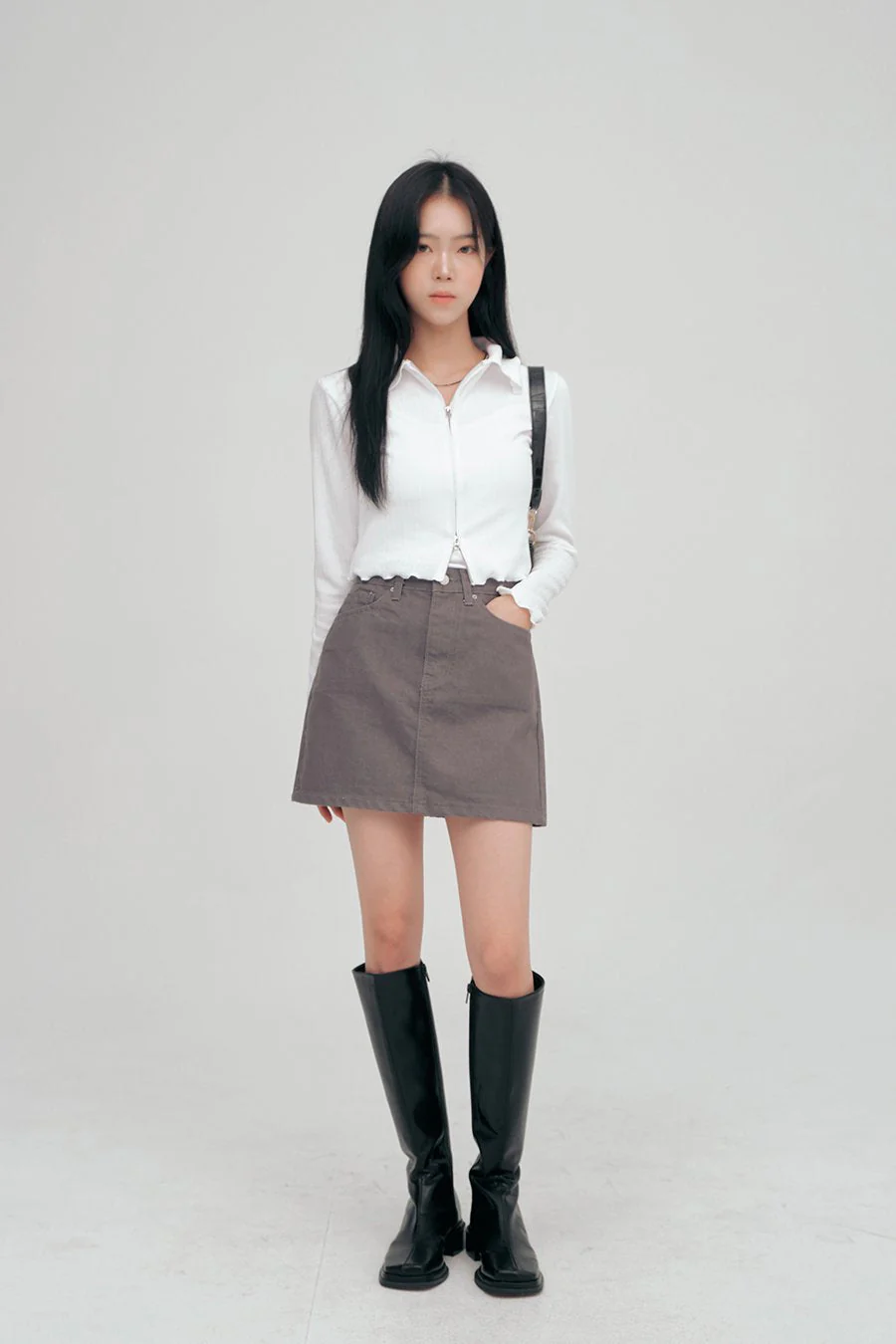 Essential Mini Skirt Ff13 - Image 3