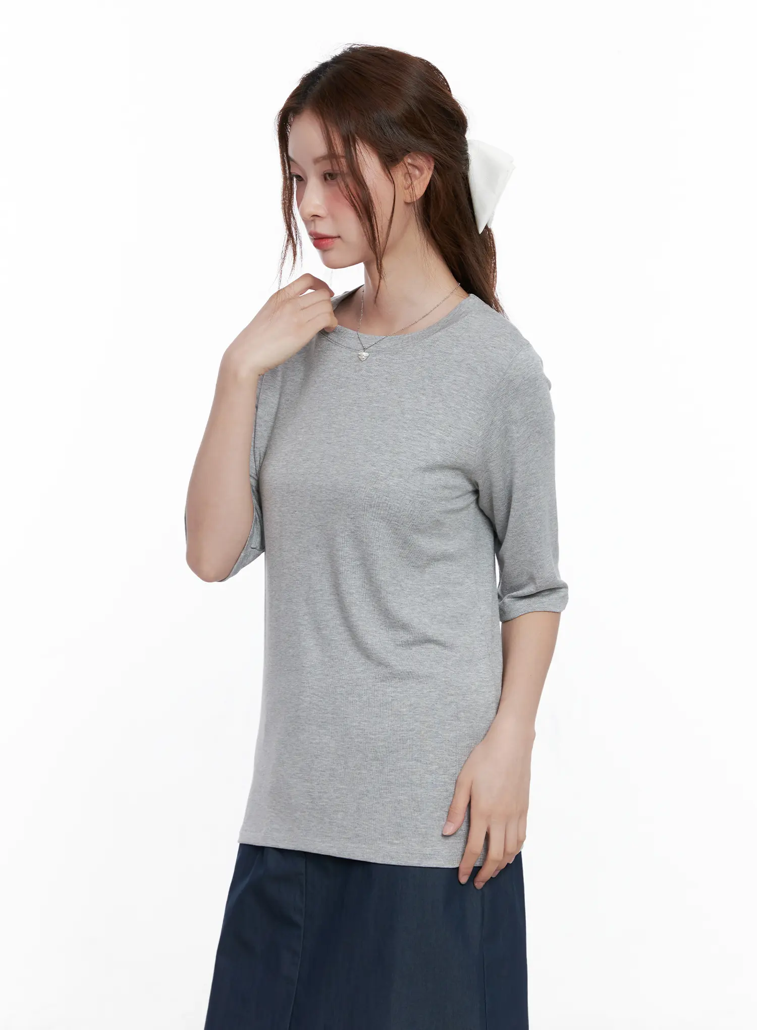 Essential Round Neck Mid-Sleeve Shirt CG521 - Image 3