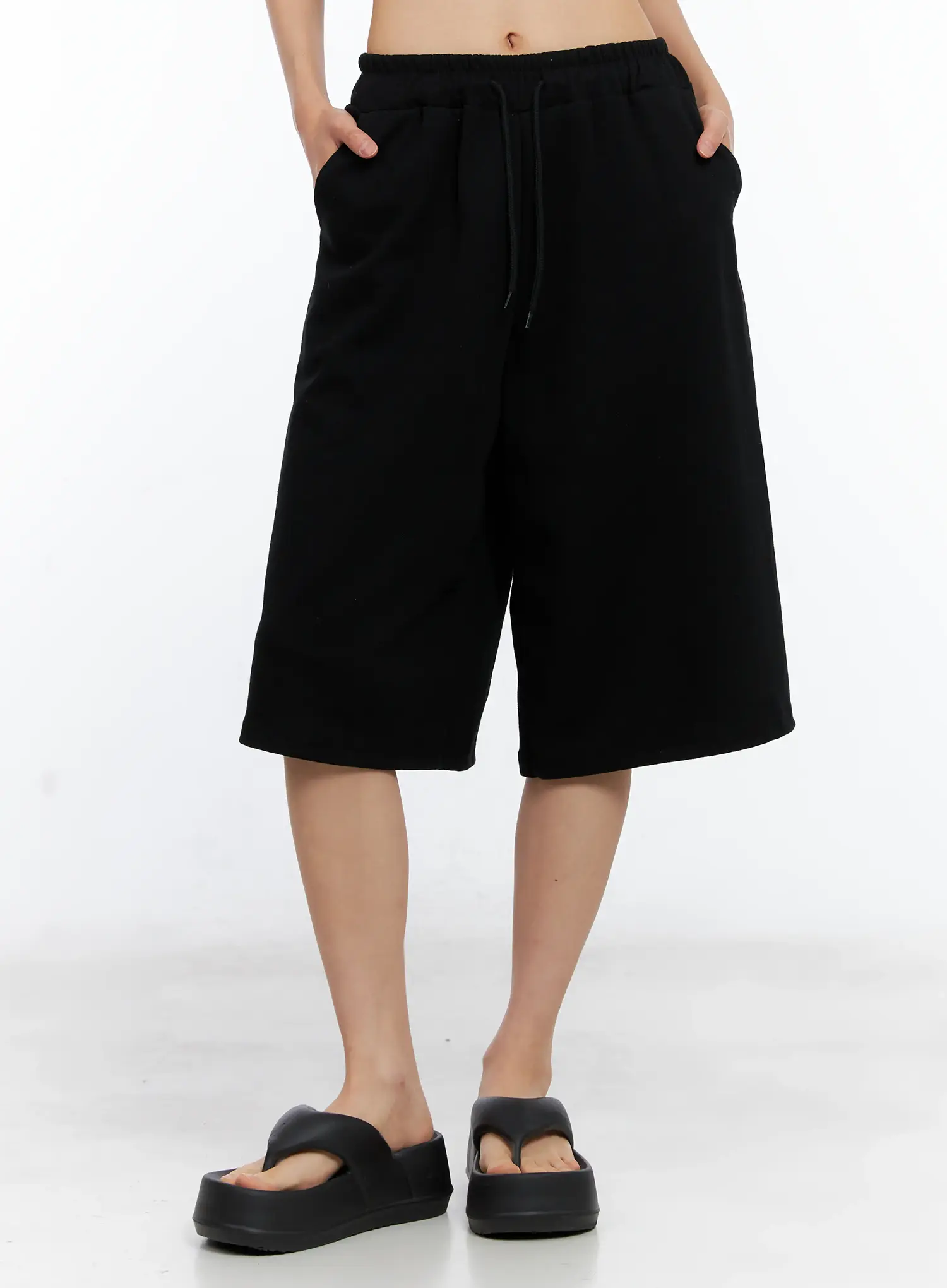 Eyelet Athletic Bermuda Shorts CL529 - Image 10